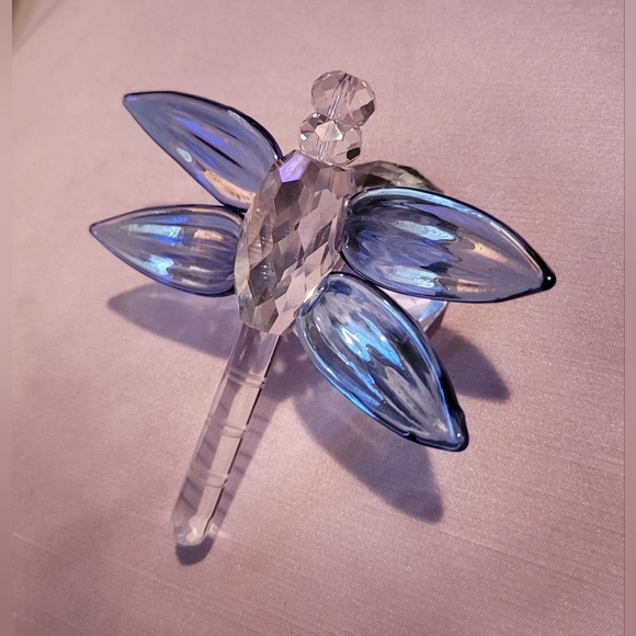 Oleg Cassini Blue Vintage Crystal Dragonfly, 4"x3.5"x1.5" - Picture 5 of 15